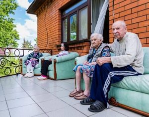 Как выбрать хороший дом престарелых?