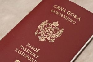 Как получить гражданство Черногории?