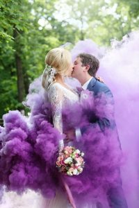 Цветной дым для свадебной фотосессии: идеи