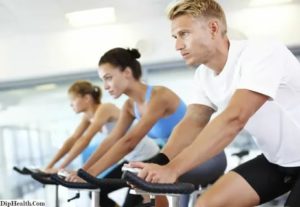 Регулярные занятия фитнесом: польза и значимость для человека