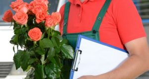 В чем плюсы заказа цветов через интернет-магазин?