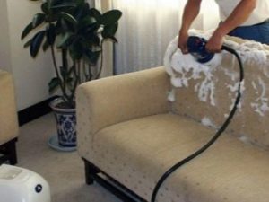 Особенности домашней химчистки мебели