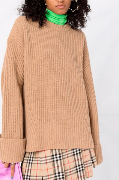 Топ-10 уютных бежевых свитеров на зиму — выбираем лучшие модели