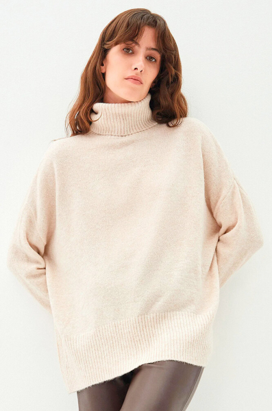 Топ-10 уютных бежевых свитеров на зиму — выбираем лучшие модели