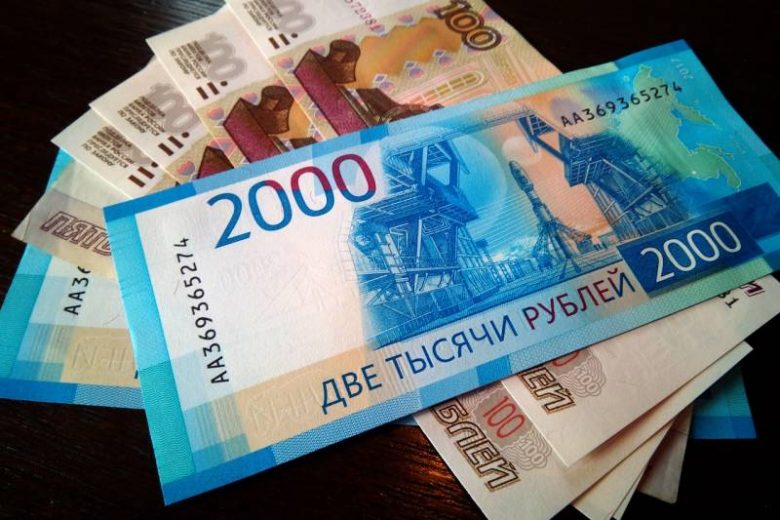 
Какие выплаты будут платить детям в России с 2022 года                