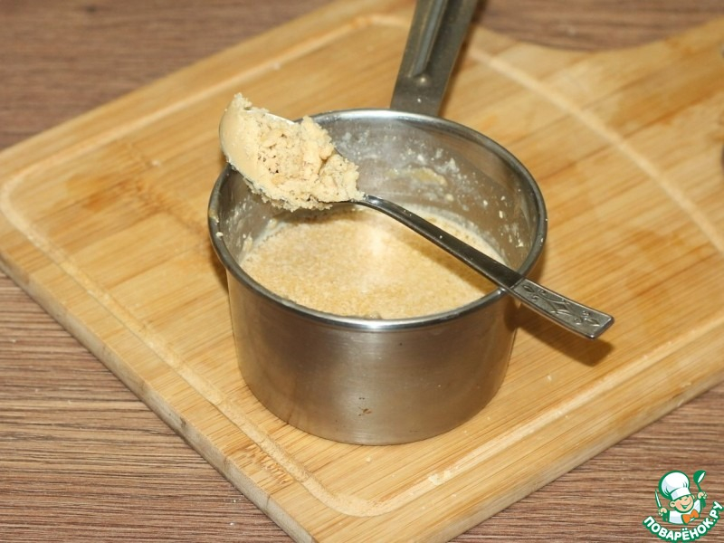 Карбонад в орехово-молочном соусе