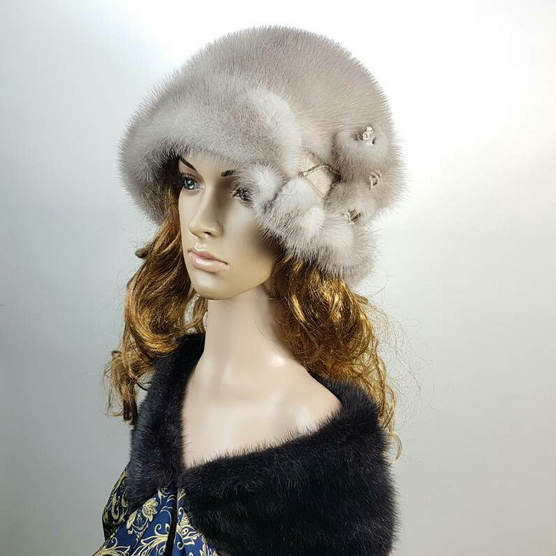 Меховая шляпа : яркий и необычный зимний аксессуар