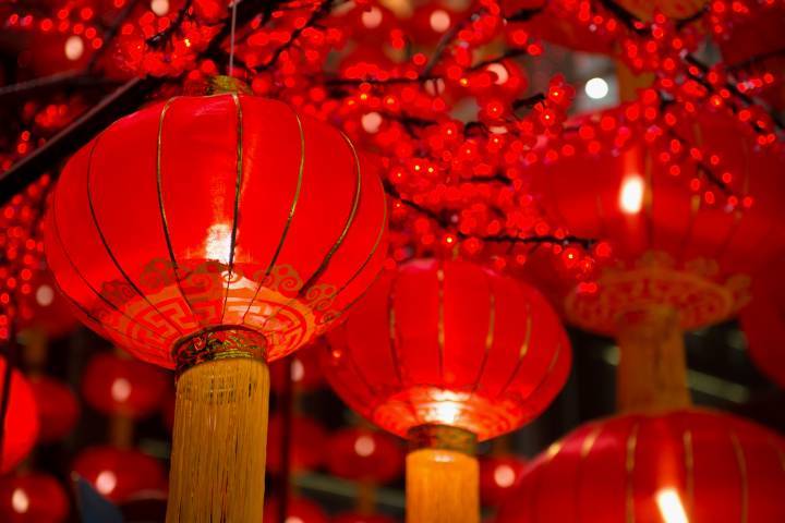 
В кругу семьи и с размахом: когда и как встречают Китайский Новый год                
