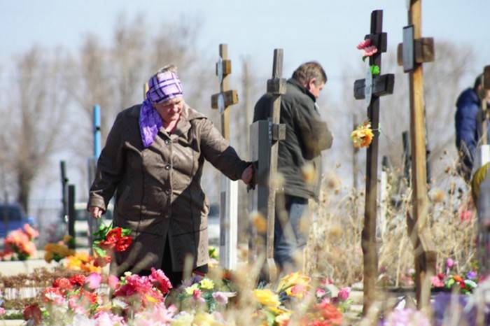 
Когда в России вступят в силу новые правила захоронения                