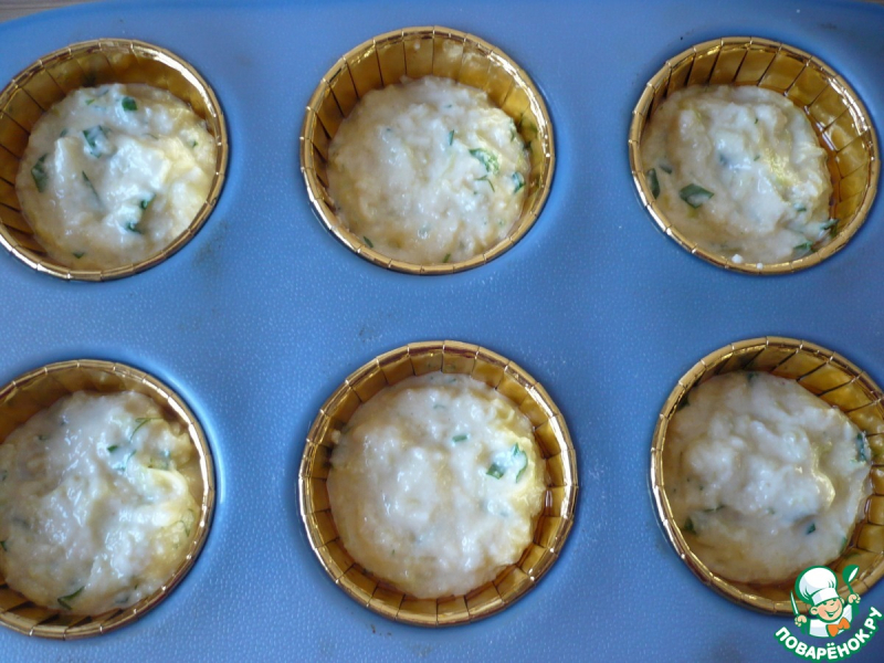 Закусочные кексы из кабачков с сыром
