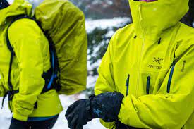 Обзор одежды бренда Arcteryx