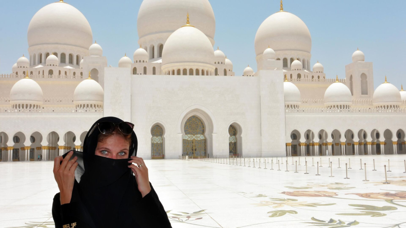 Правила отдыха в Рамадан в разных странах: что нужно знать туристам