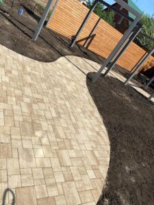 Какие услуги оказывает компания «Частный сектор»?