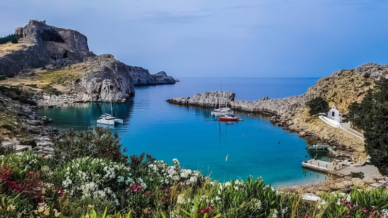 Эксперты рассказали, сколько стоят путевки в Грецию в июне