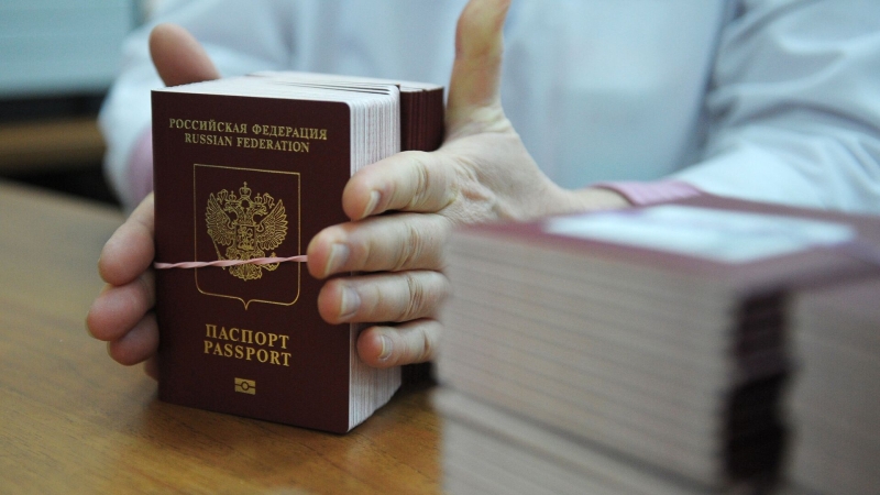 В Туве начнут принимать заявления на  биометрические загранпаспорта с июня