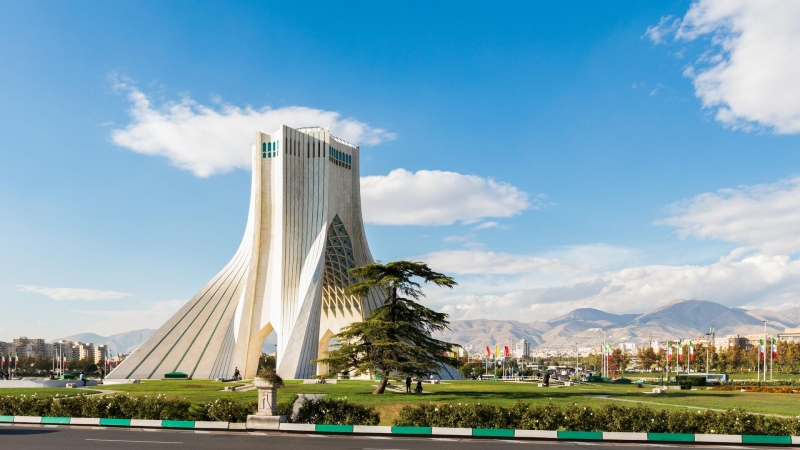 Еще одна иностранная авиакомпания открывает рейсы из Петербурга в Иран