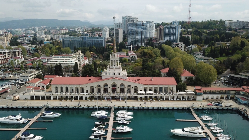 Из Сочи в Абхазию в июне запустят круизный лайнер