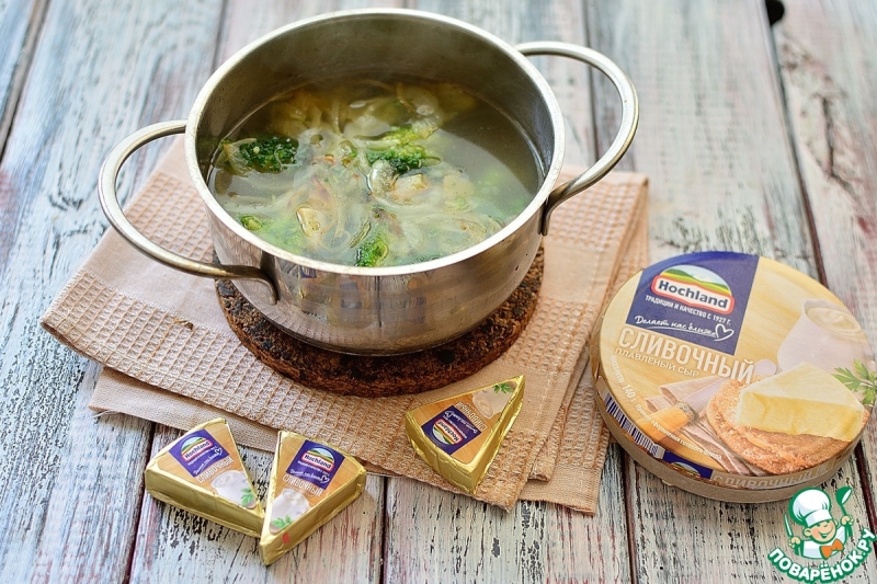 Крем-суп с брокколи и сыром