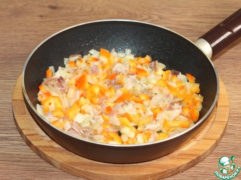 Запеченная картошка с сыром и грудинкой
