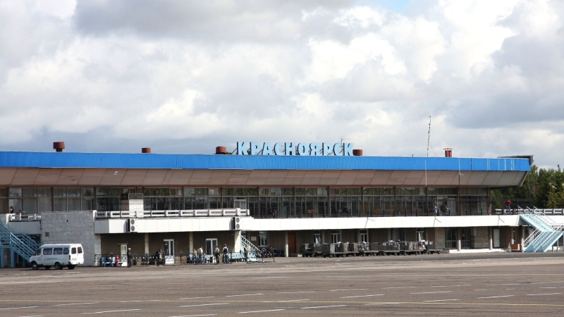 Путин поручил правительству доложить о развитии аэропорта в Красноярске