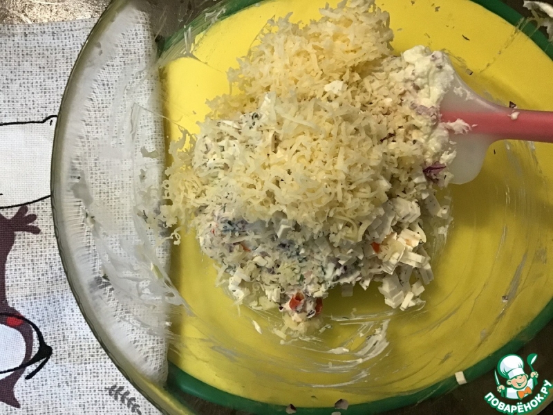 Закусочный сырно-чесночный багет