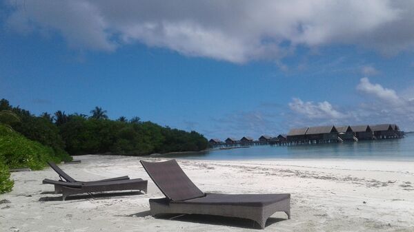 Не совсем рай: что нужно знать перед поездкой на Мальдивы