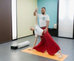 Профессия инструктор йоги: особенности, требования и перспективы развития