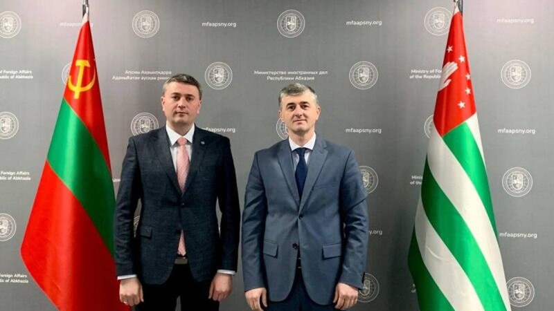 Бжания оценил перспективы сотрудничества Абхазии с Крымом