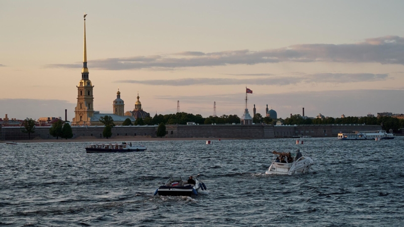 Жители Ленинградской области будут оплачивать сбор при поездках в Петербург