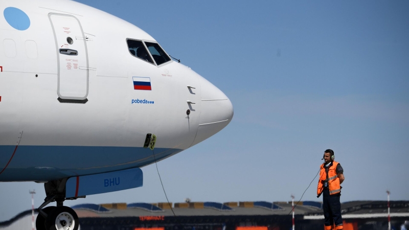 Авиакомпания "Победа" подтвердила повреждение самолета в аэропорту Сочи