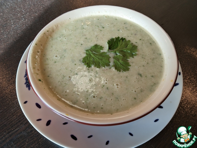 Грибной крем-суп с кинзой