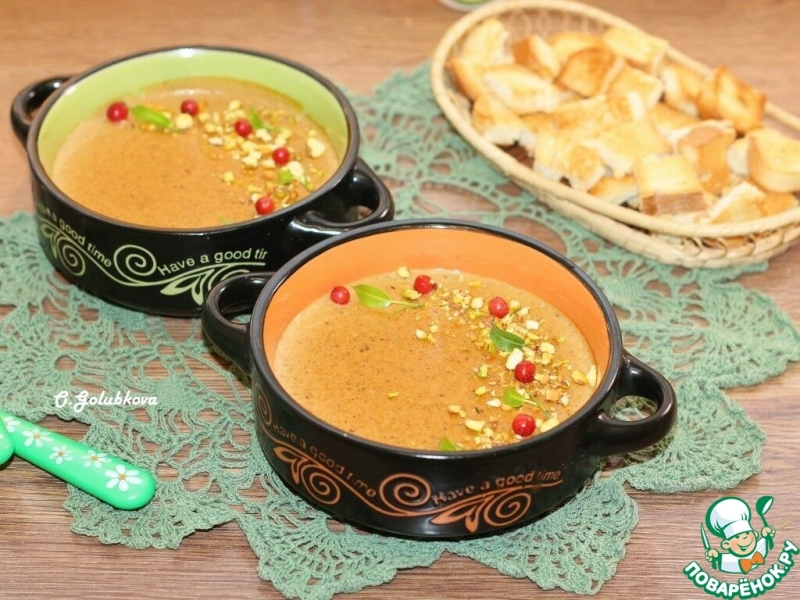 Крем-суп из поленты с сухариками