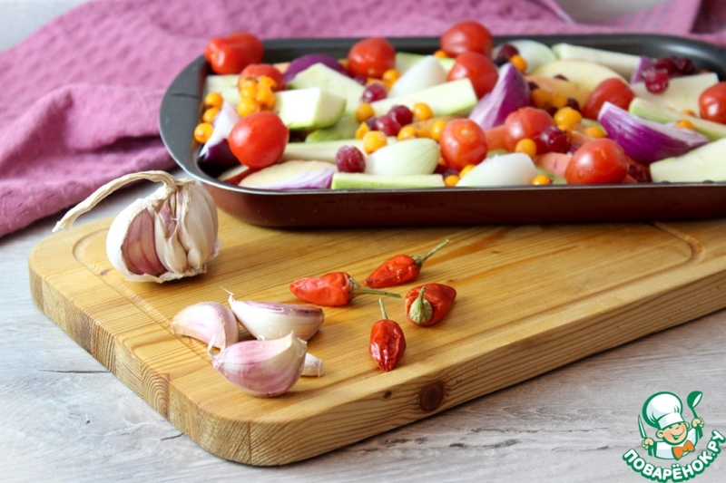 Люля-кебаб с фруктово-овощным гарниром