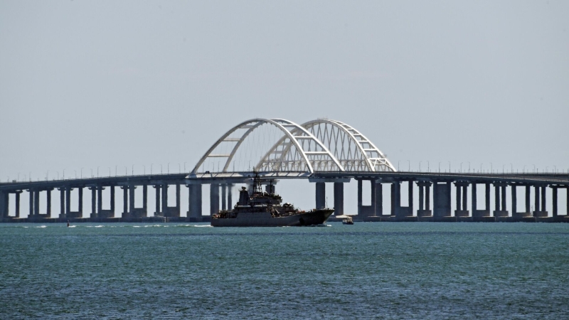 На Крымском мосту восстановили временно закрытое движение