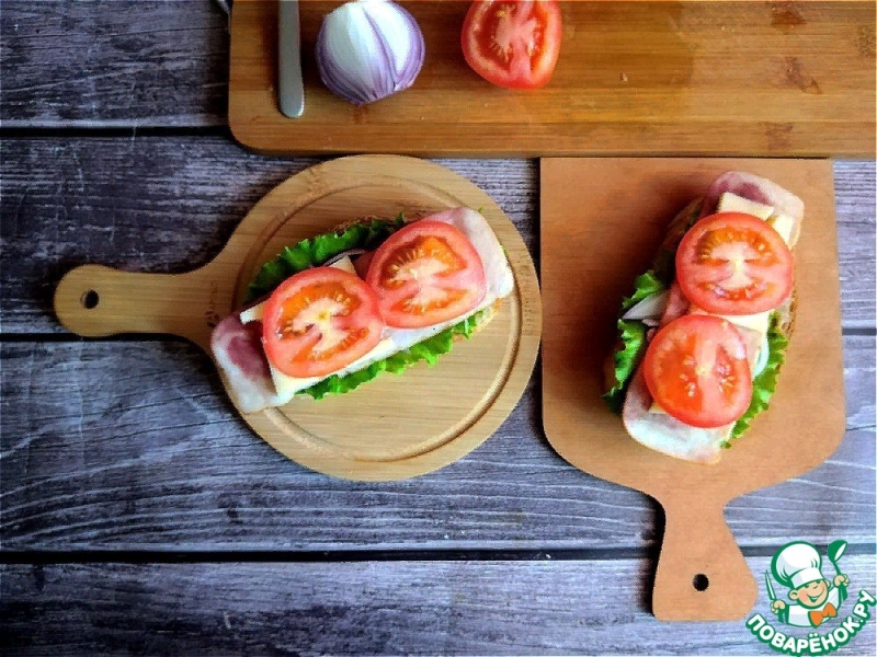 Сэндвич из чиабатты с беконом