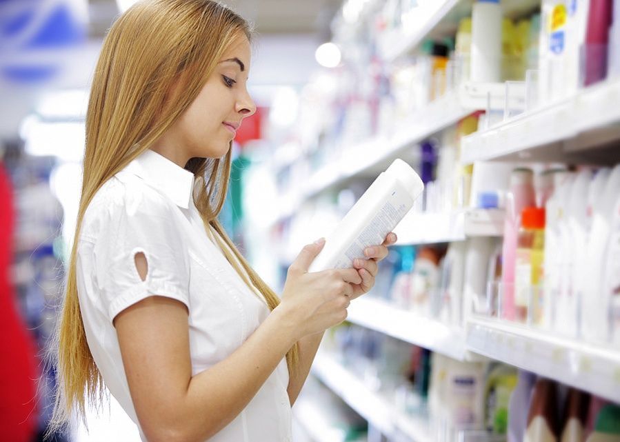 Почему важно покупать только качественную косметику?