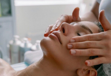 Массаж лица в косметологии: техника