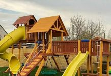 В чем польза деревянных детских игровых площадок?