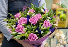 Цветочный букет: универсальный подарок к любому торжеству