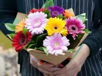 Почему цветы являются лучшим подарком ?