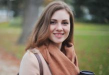 Как доставить имениннику незабываемые эмоции: песня в подарок