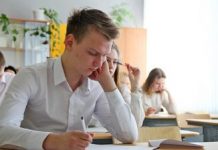 Как школьнику улучшить свои знания по русскому языку в 7 классе?