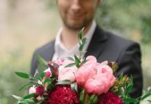 Какие цветы любят девушки?