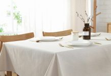 Льняная скатерть: самое красивое и долговечное убранство для обеденного стола
