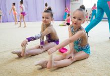 Спортивные секции для девочек – стоит ли отдавать ребенка в гимнастику?