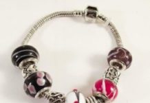 Как правильно собрать браслет Пандора с шармами?