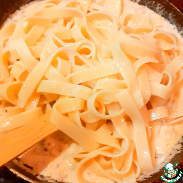 Паста карбонара с грибами