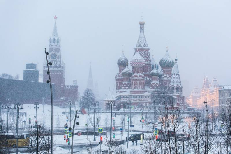 
Без снега, но с ветром: какой будет погода на Новый год 2022 в России                