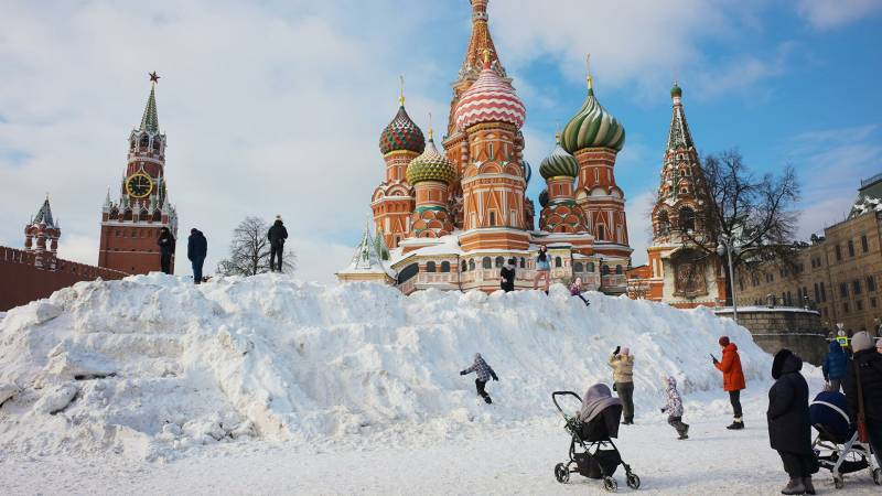 
Еженедельный гороскоп c 20 по 26 декабря 2021 года от Павла Глобы для всех знаков зодиака                