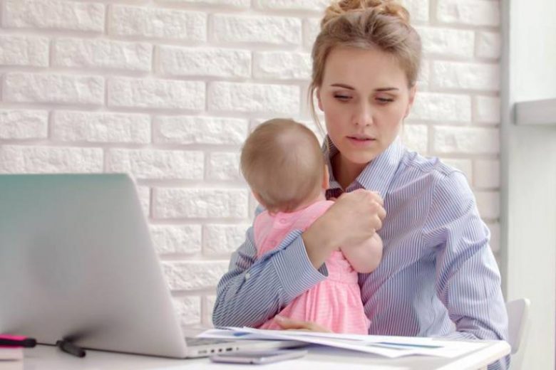 
Какую помощь государство подготовило матерям-одиночкам в 2022 году                